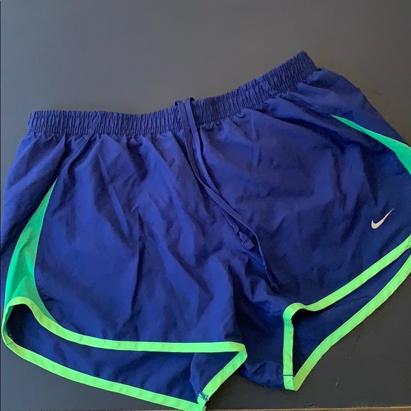 Nike Dr-Fit Shorts - Picture 1 of 2